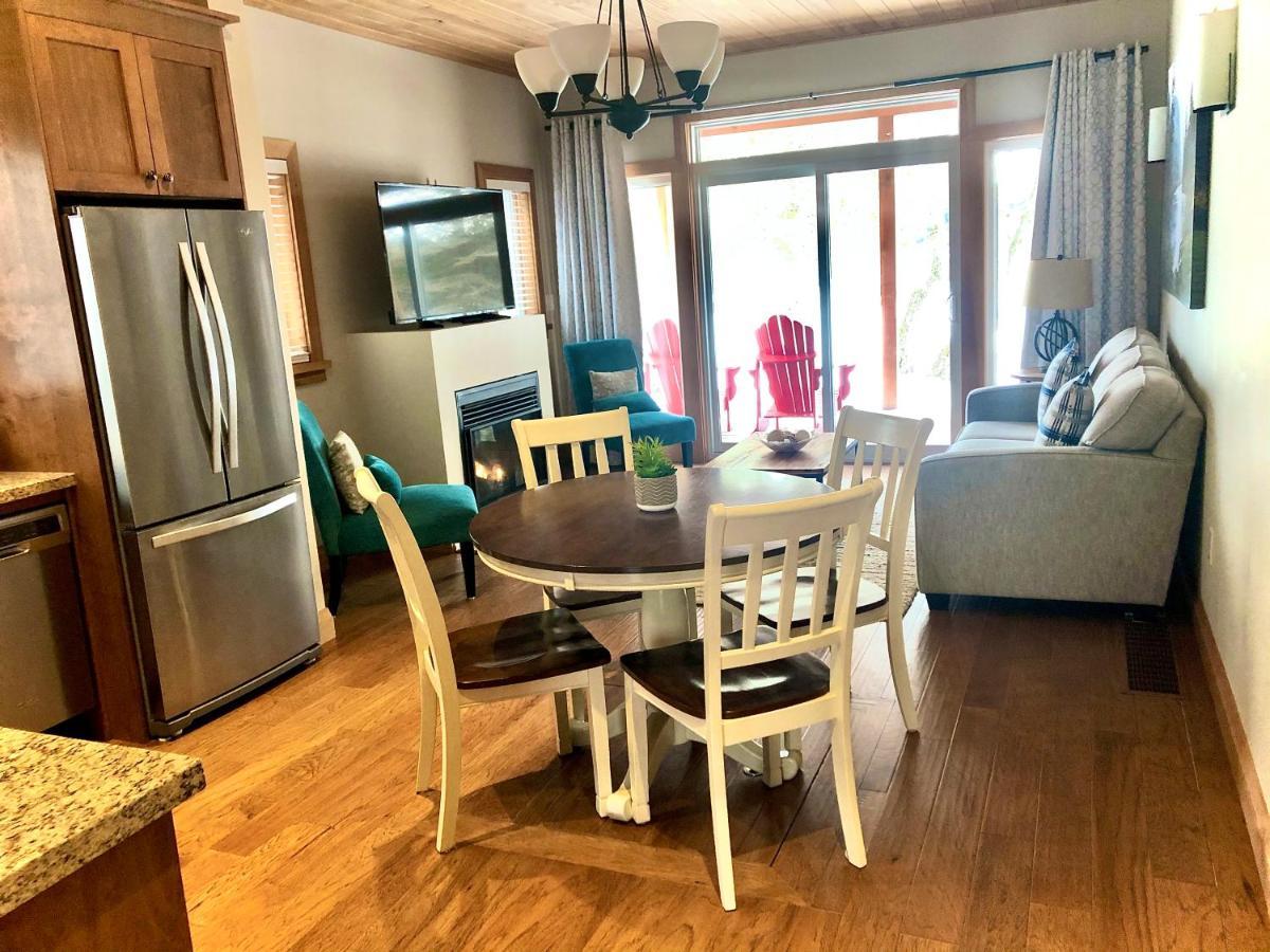 Villas Of Muskoka - Duplex Villa 3A Bracebridge Bagian luar foto