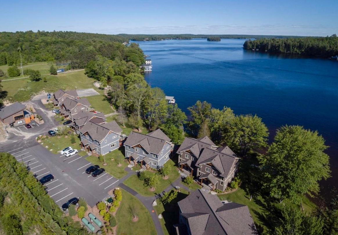 Villas Of Muskoka - Duplex Villa 3A Bracebridge Bagian luar foto