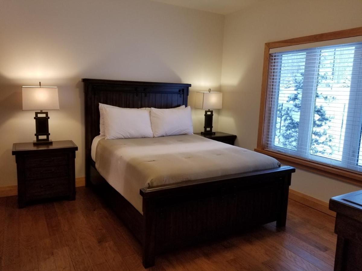 Villas Of Muskoka - Duplex Villa 3A Bracebridge Bagian luar foto